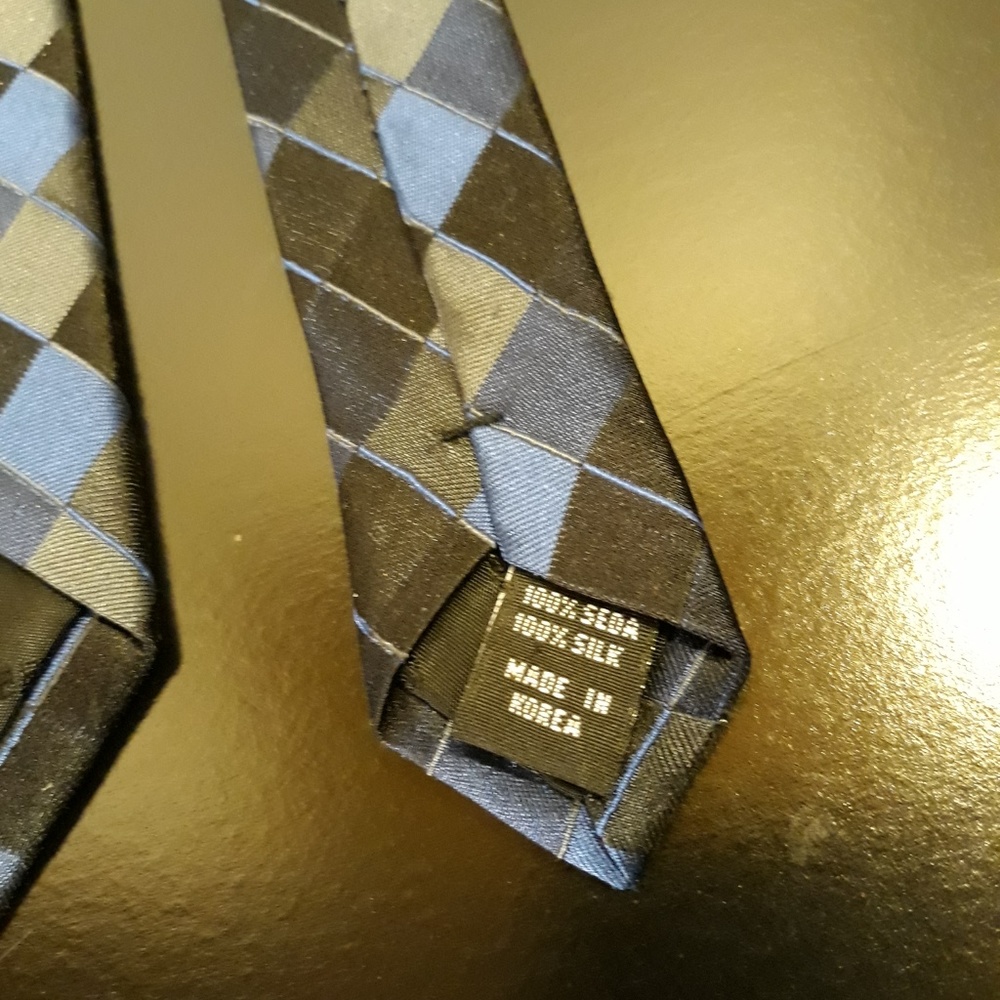 Bergamo New York Tie - Picture 2 of 5